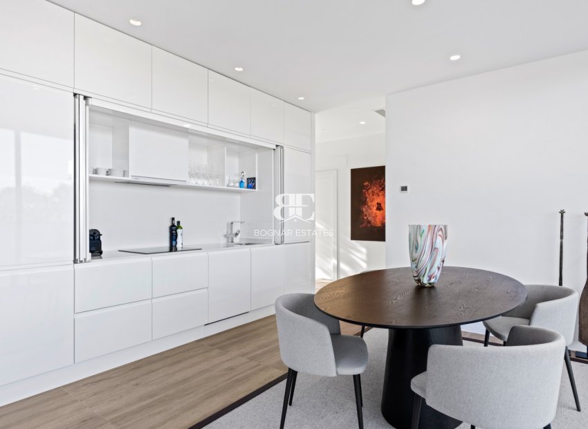 Resale - Villa -
Las Colinas Golf Resort - Las Colinas golf