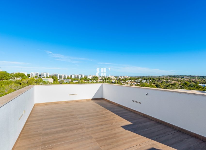 Resale - Villa -
Las Colinas Golf Resort - Las Colinas golf