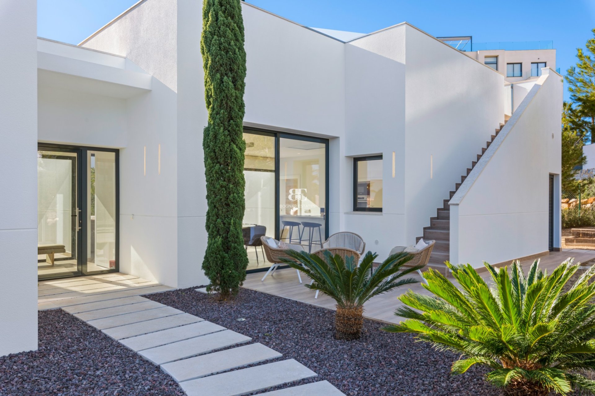 Resale - Villa -
Las Colinas Golf Resort - Las Colinas golf