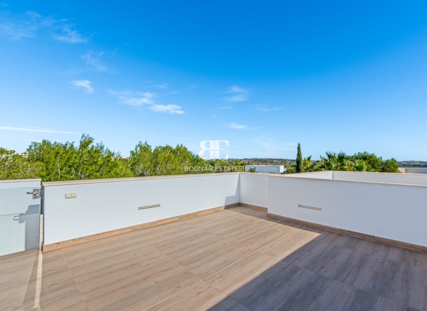 Resale - Villa -
Las Colinas Golf Resort - Las Colinas golf