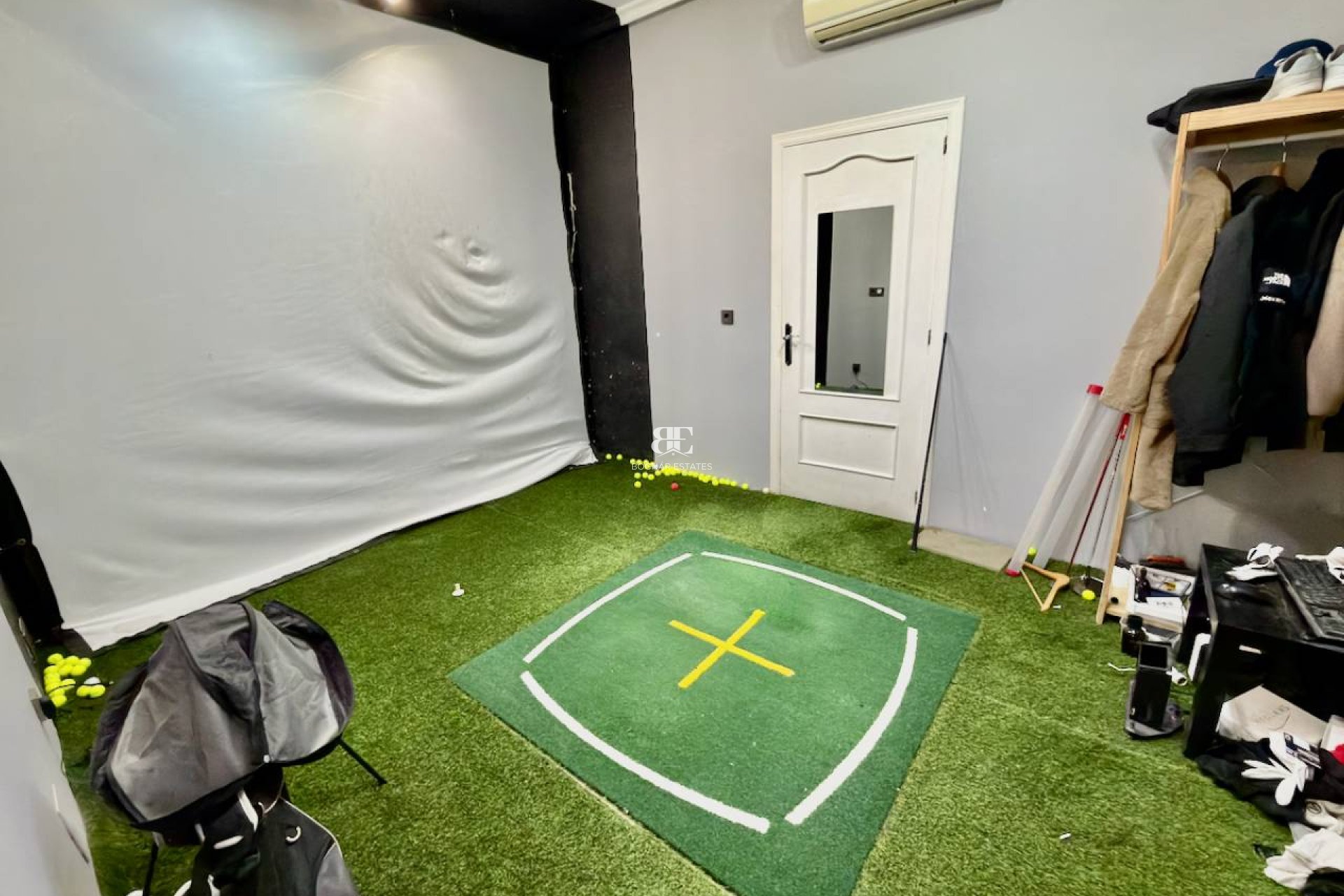 Resale - Villa -
Las Heredades - Heredades