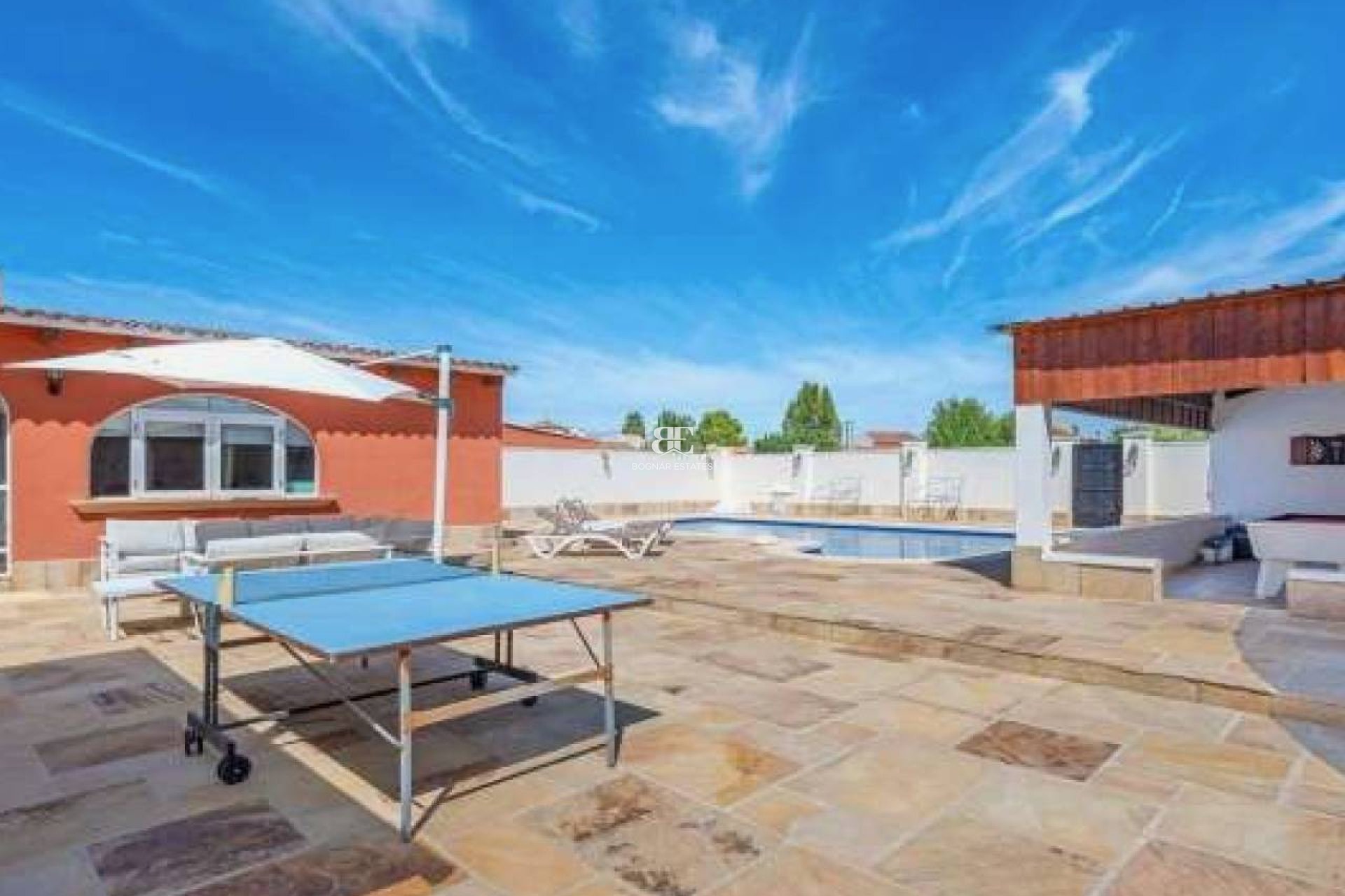 Resale - Villa -
Las Heredades - Heredades