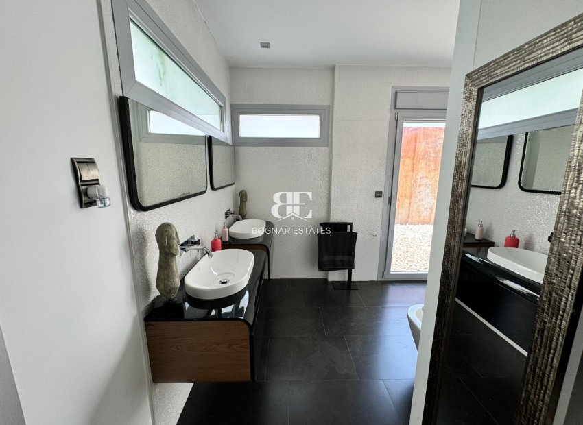 Resale - Villa -
Lorca - El Campillo