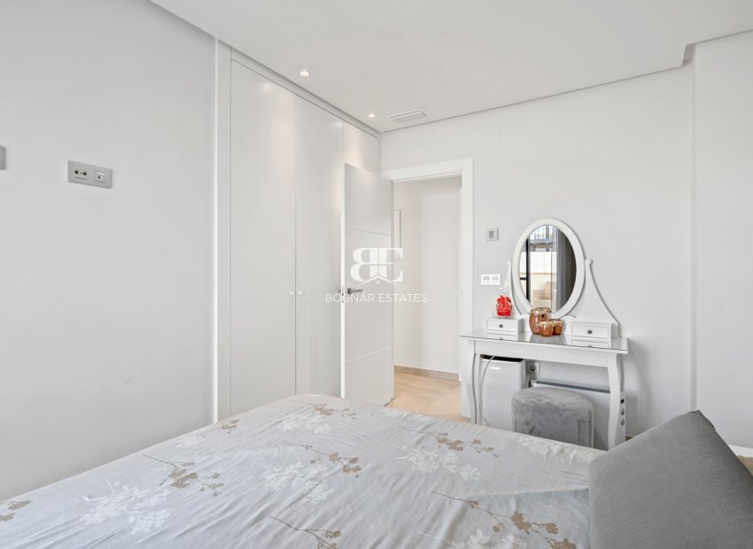 Resale - Villa -
Los Alcazares - Euroroda