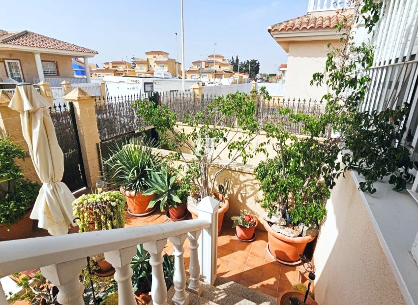 Resale - Villa -
Los Alcazares - Lomas del Rame