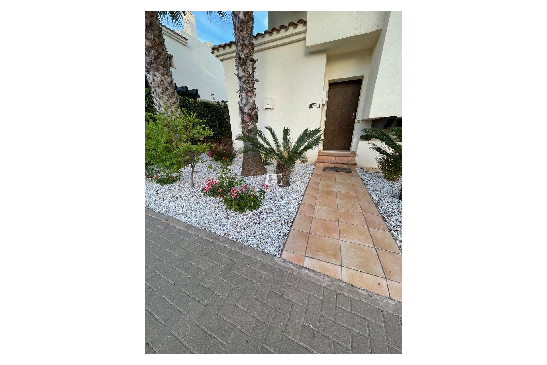 Resale - Villa -
Los Alcazares - Roda