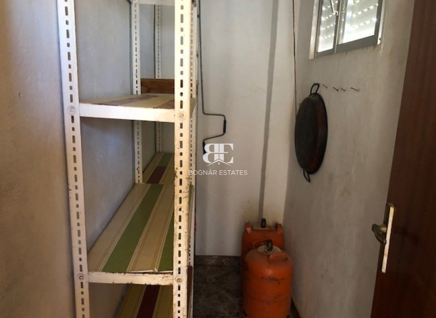 Resale - Villa -
Los Alcazares