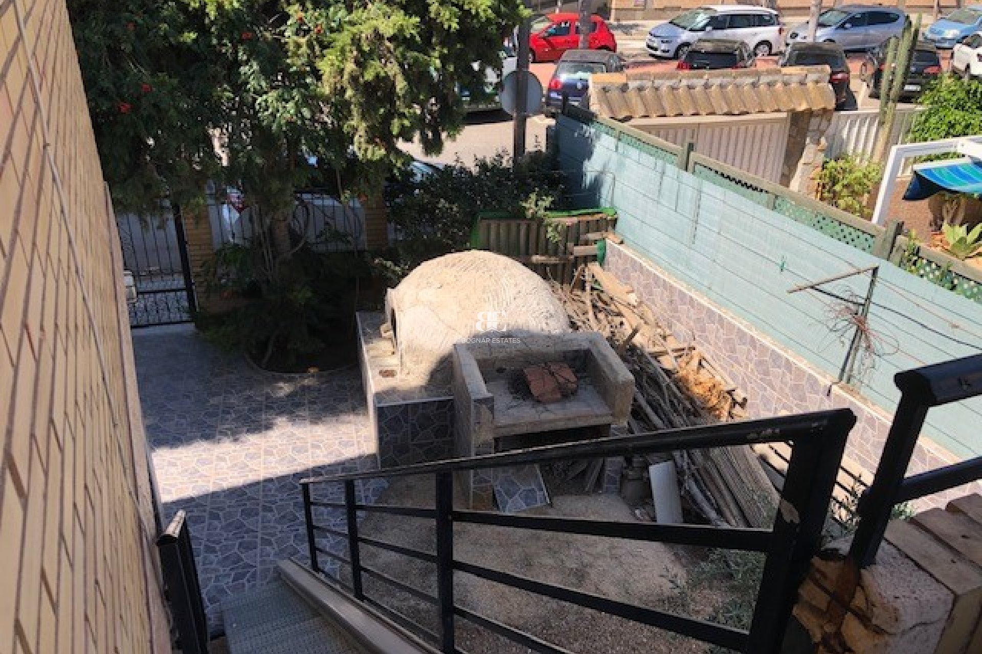 Resale - Villa -
Los Alcazares