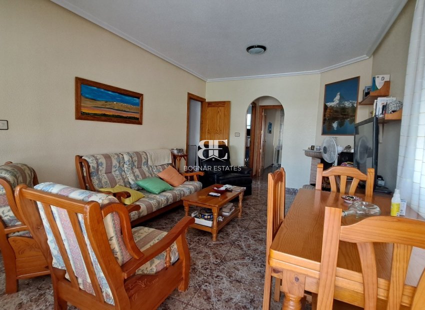 Resale - Villa -
Los Alcazares