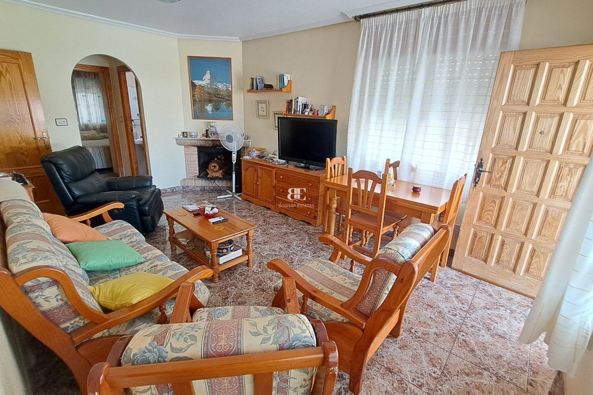 Resale - Villa -
Los Alcazares