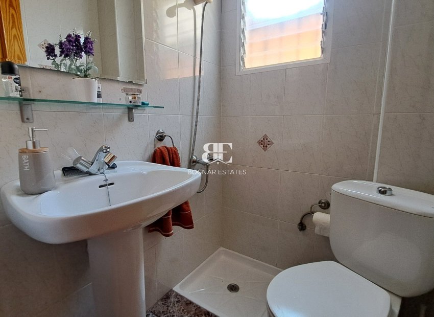 Resale - Villa -
Los Alcazares