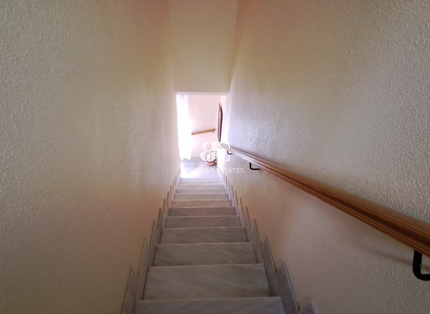 Resale - Villa -
Los Alcazares