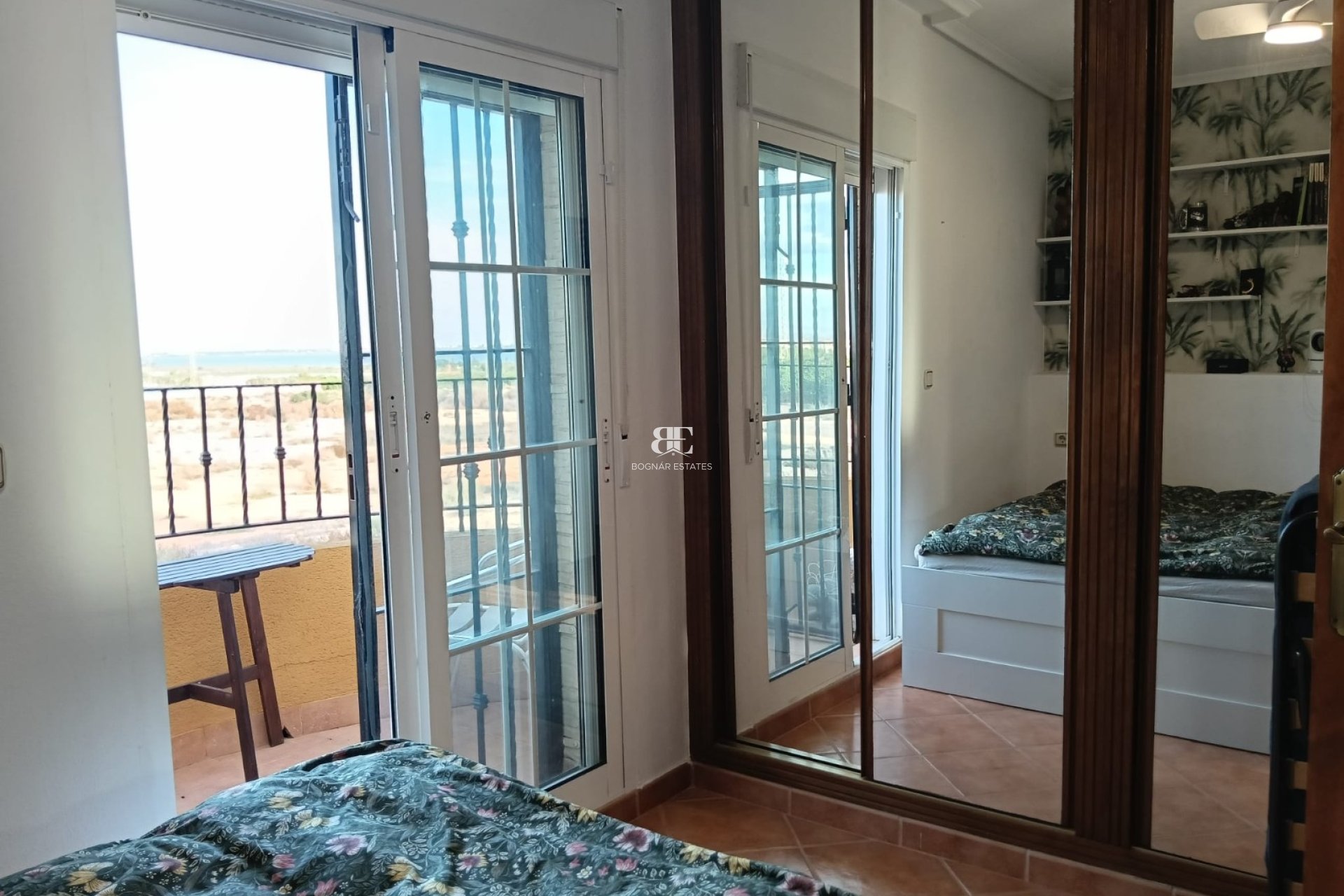 Resale - Villa -
Los Montesinos - La Herrada
