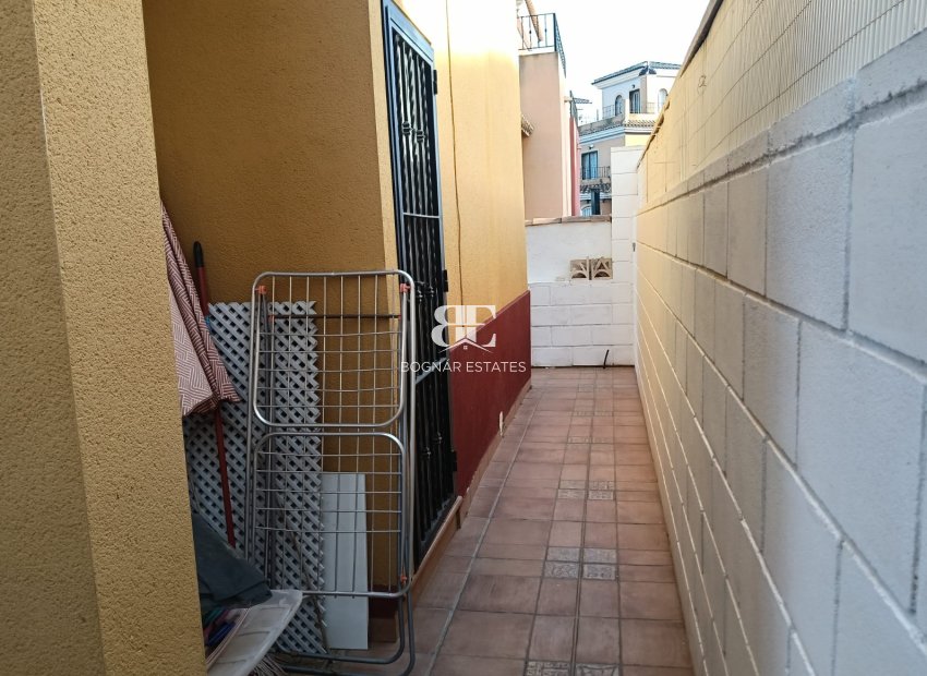 Resale - Villa -
Los Montesinos - La Herrada