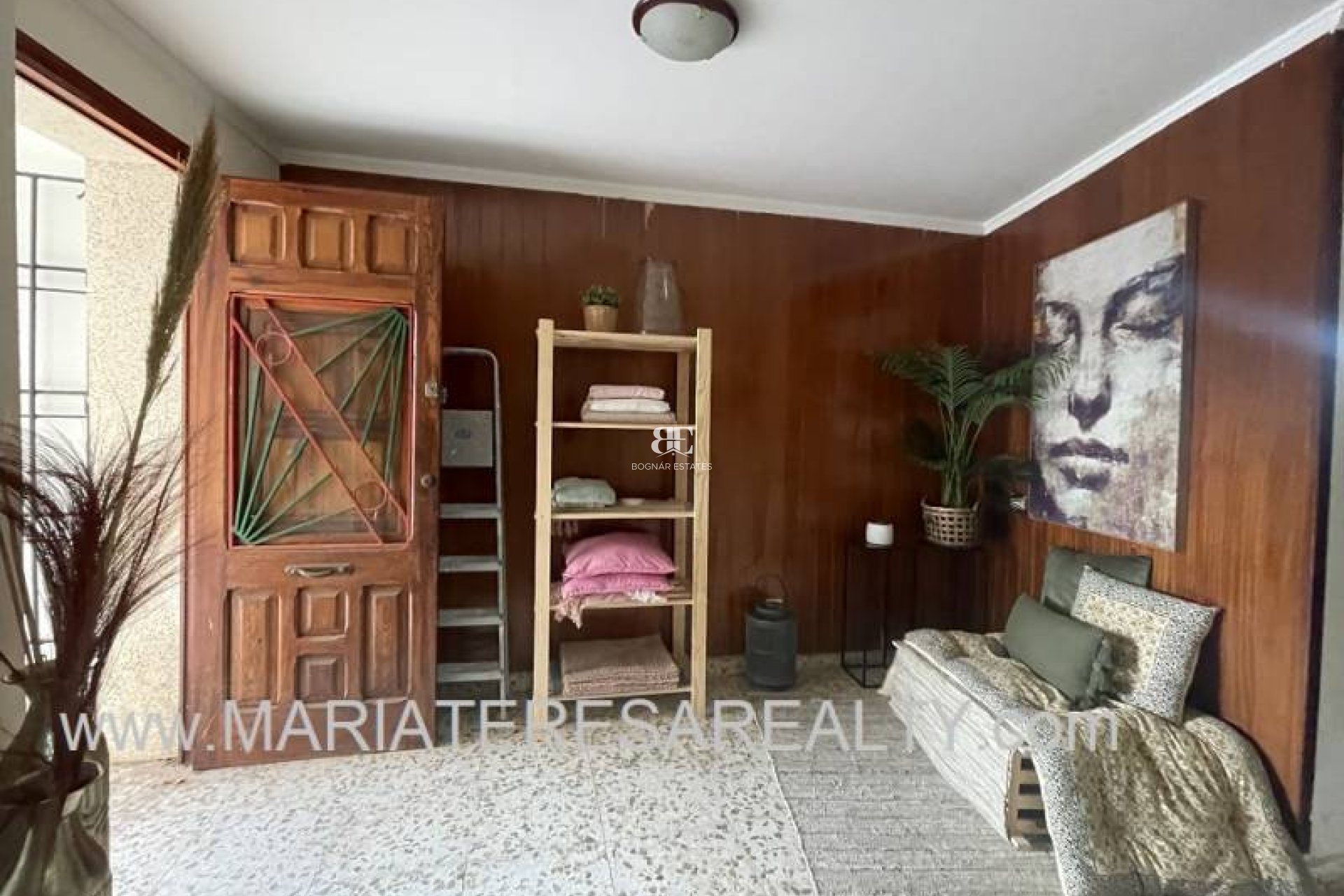 Resale - Villa -
Los Urrutias - Center