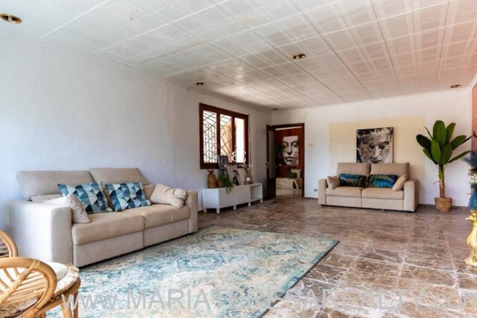 Resale - Villa -
Los Urrutias - Center