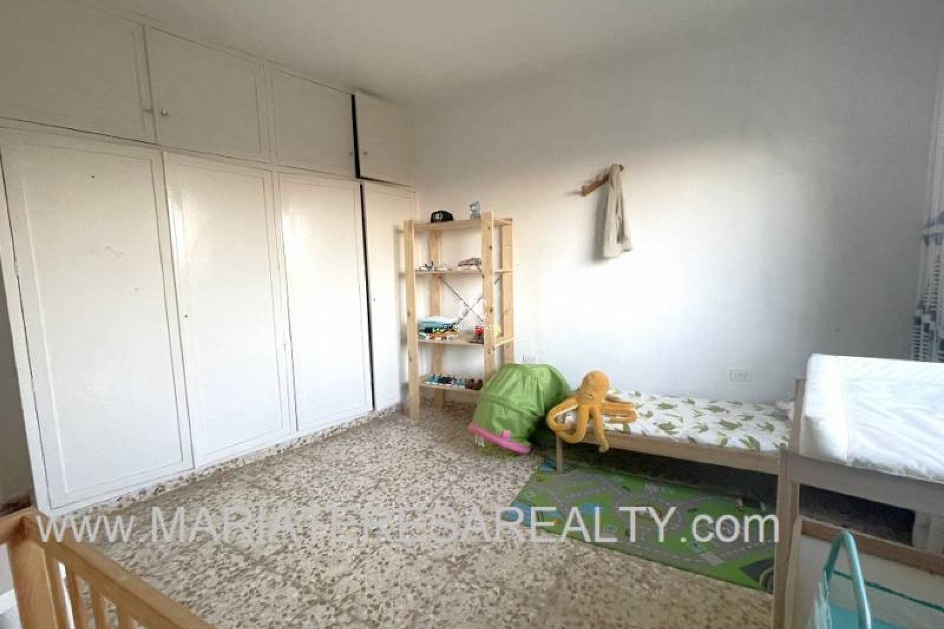 Resale - Villa -
Los Urrutias - Center