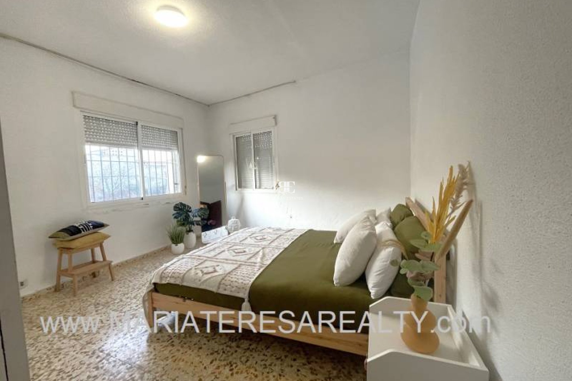 Resale - Villa -
Los Urrutias - Center