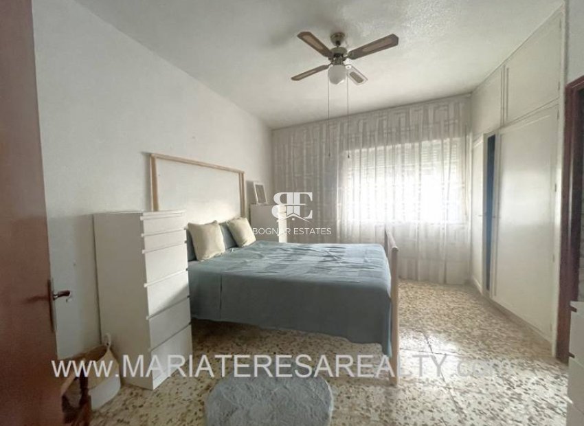 Resale - Villa -
Los Urrutias - Center