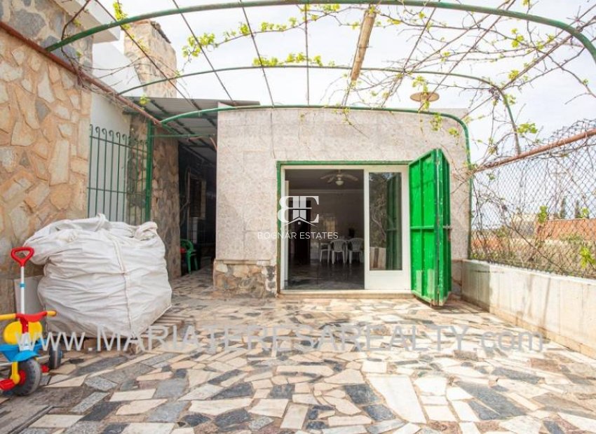 Resale - Villa -
Los Urrutias - Center