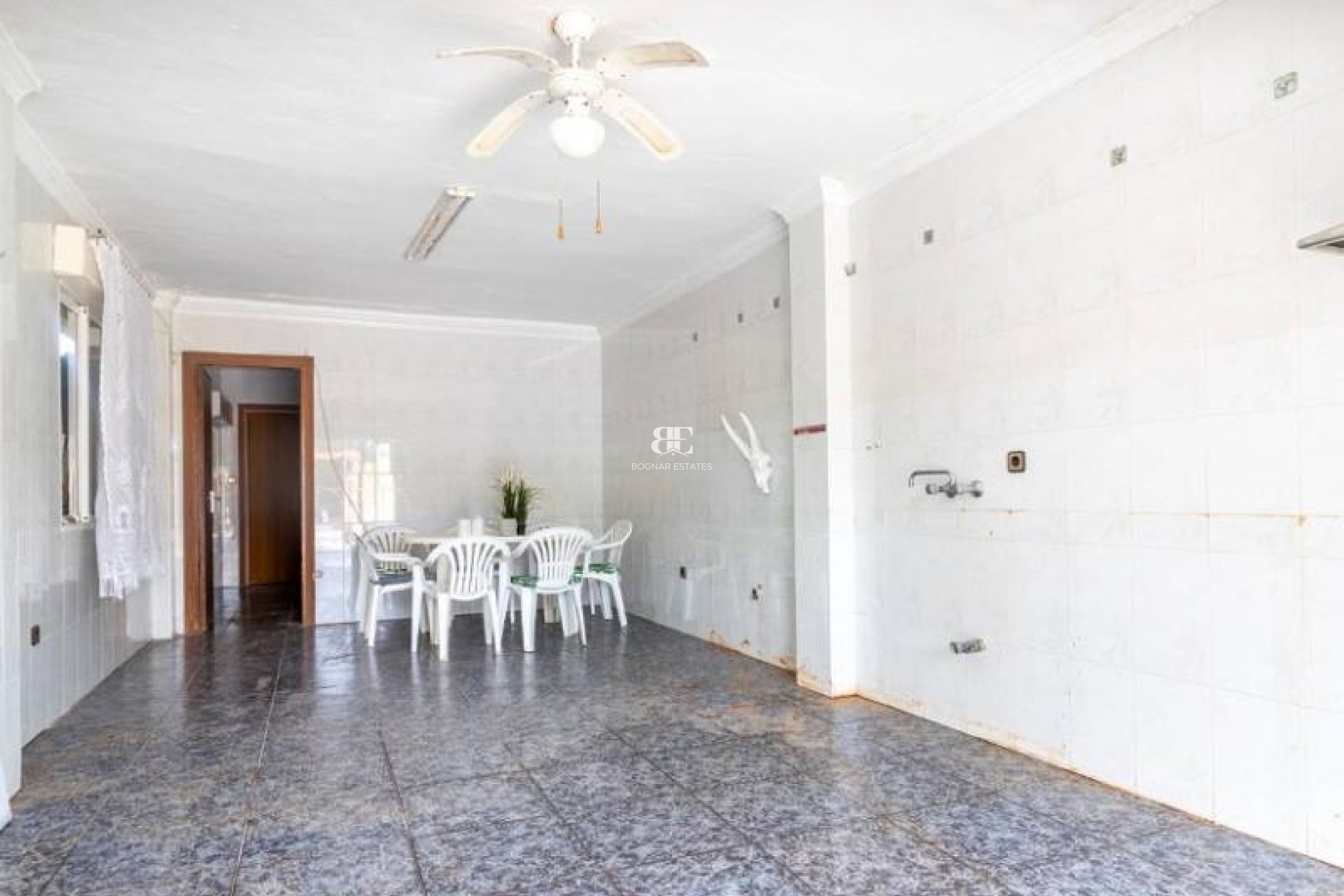 Resale - Villa -
Los Urrutias - Center
