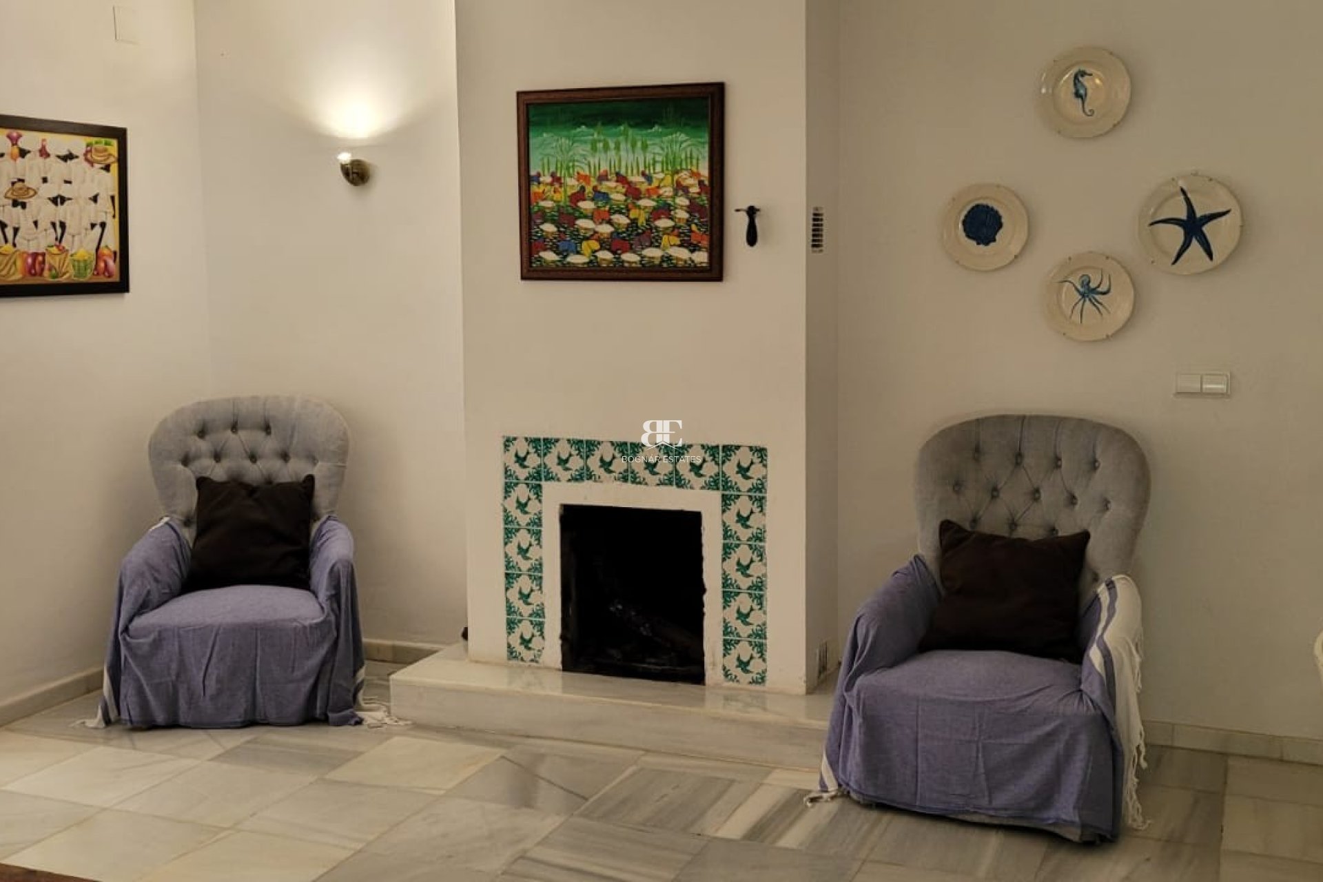 Resale - Villa -
Marbella - Las Chapas