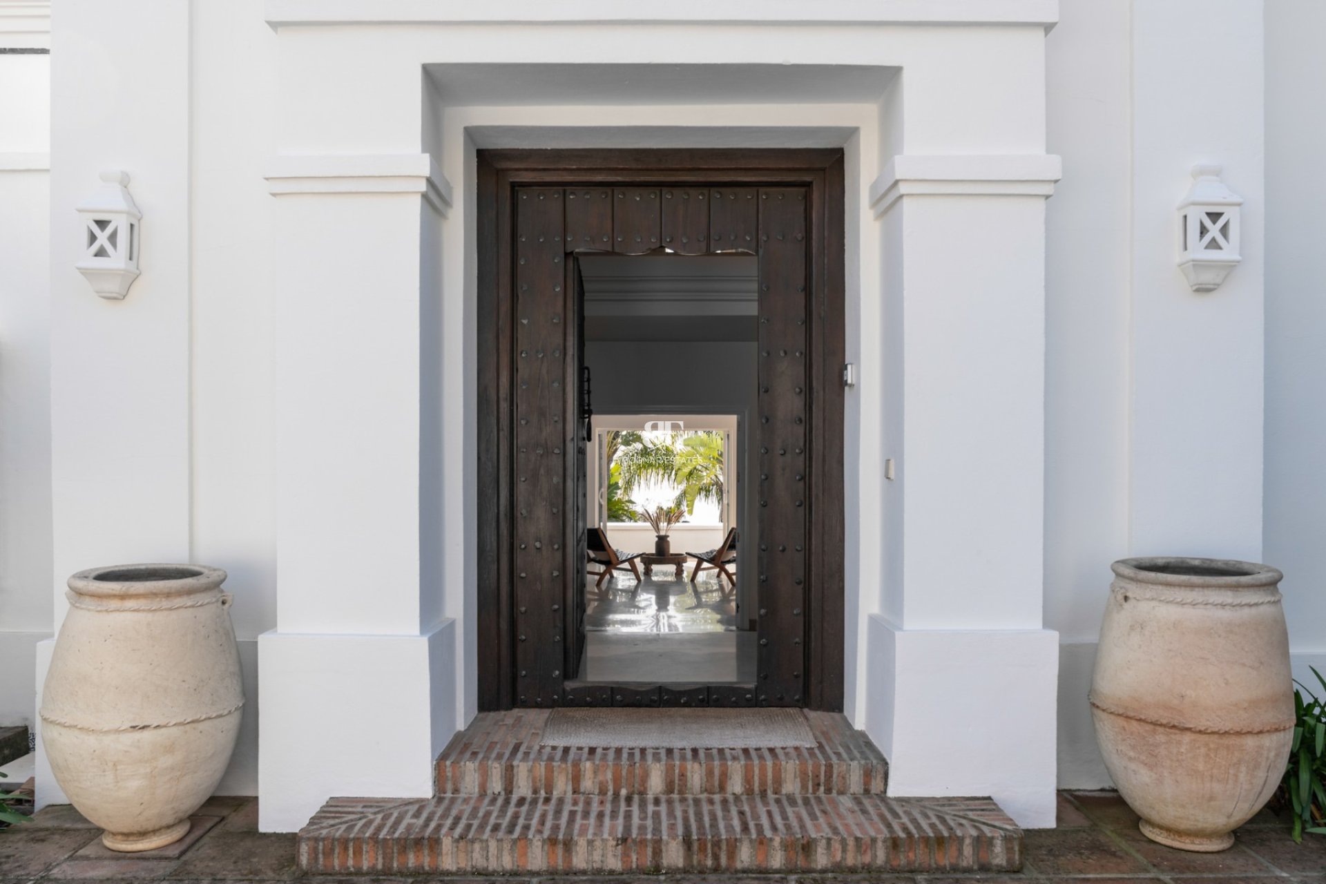 Resale - Villa -
Marbella - Los Monteros
