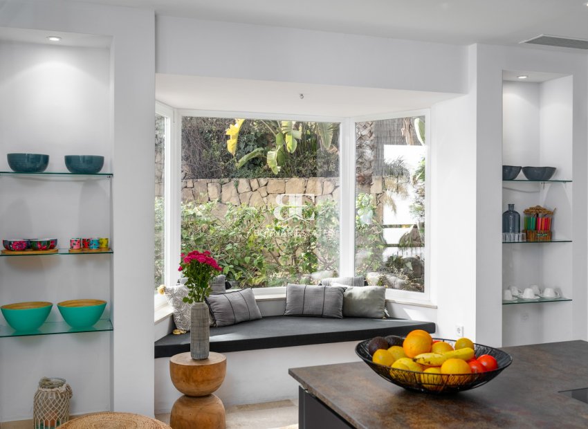 Resale - Villa -
Marbella - Los Monteros