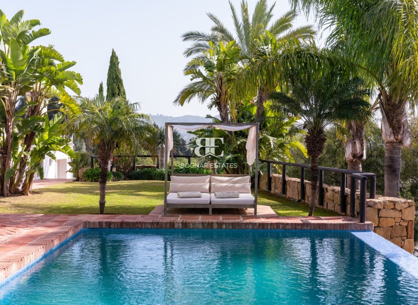 Resale - Villa -
Marbella - Los Monteros