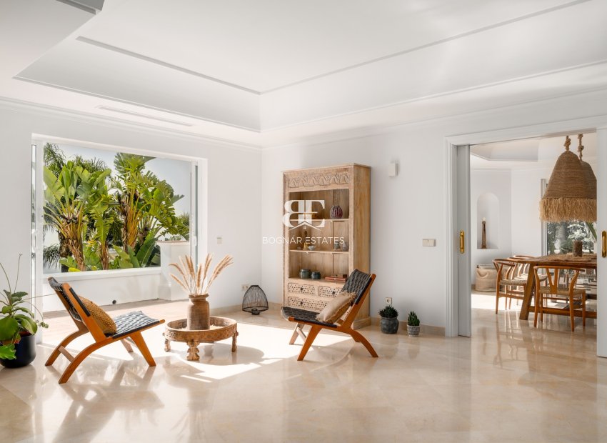 Resale - Villa -
Marbella - Los Monteros