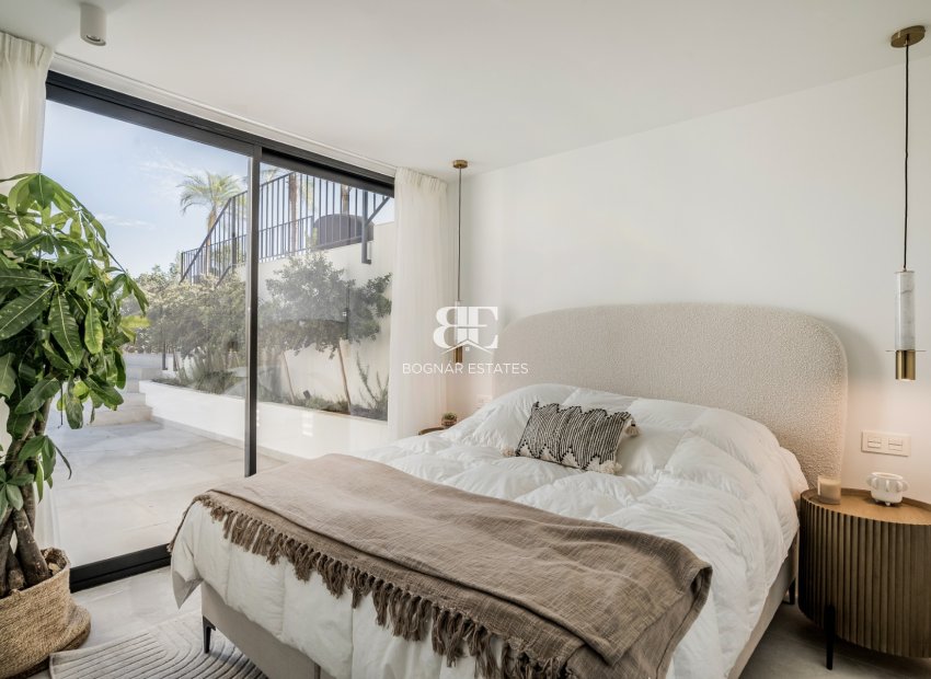 Resale - Villa -
Marbella - Los Naranjos de Marbella