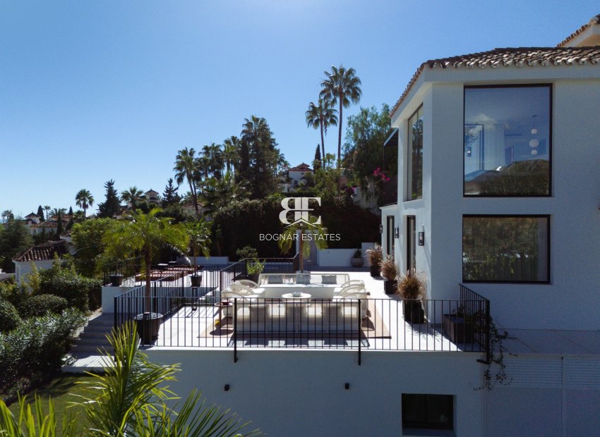 Resale - Villa -
Marbella - Los Naranjos de Marbella