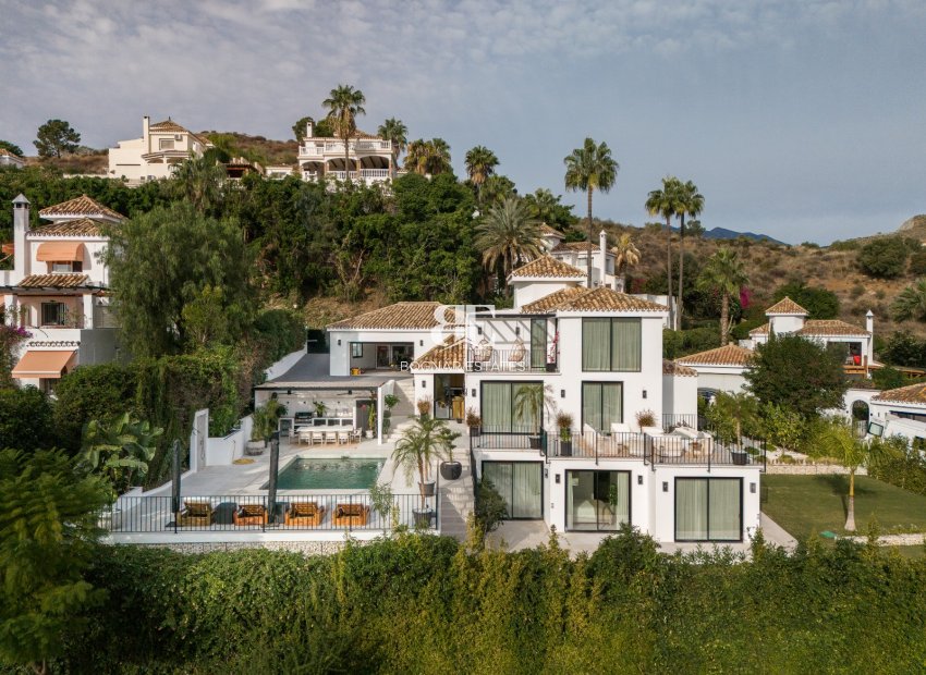 Resale - Villa -
Marbella - Los Naranjos de Marbella