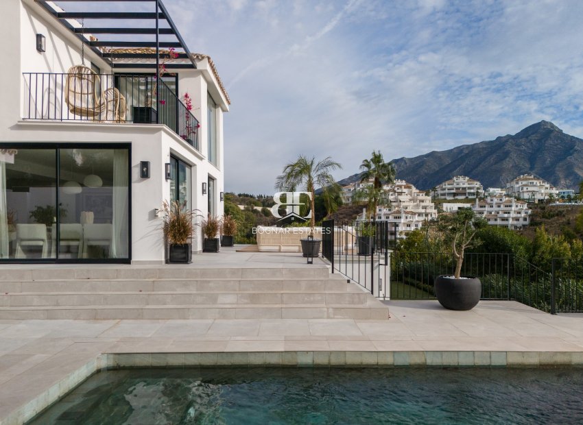 Resale - Villa -
Marbella - Los Naranjos de Marbella