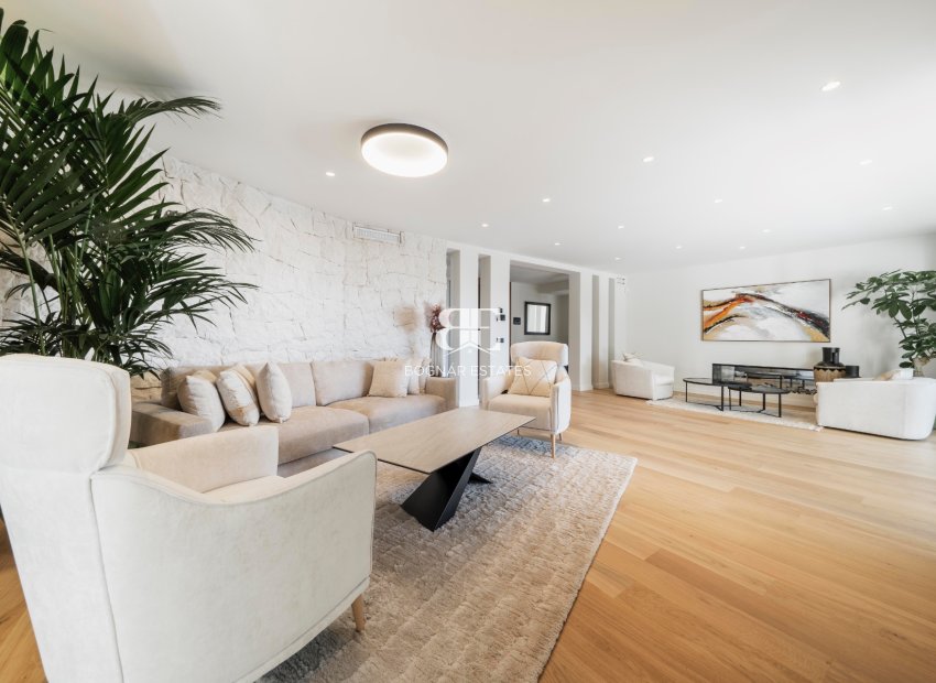 Resale - Villa -
Marbella - Nagueles