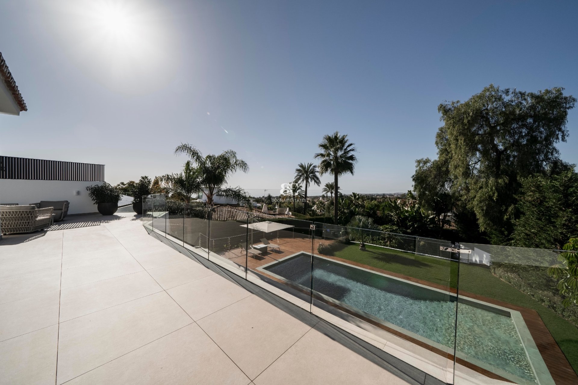 Resale - Villa -
Marbella - Nagueles