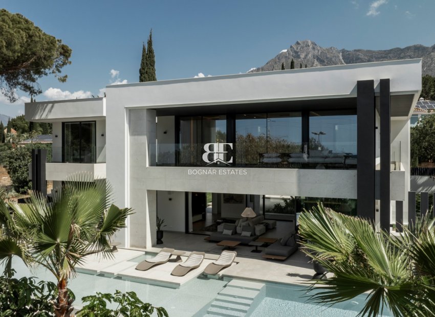 Resale - Villa -
Marbella - Nagueles