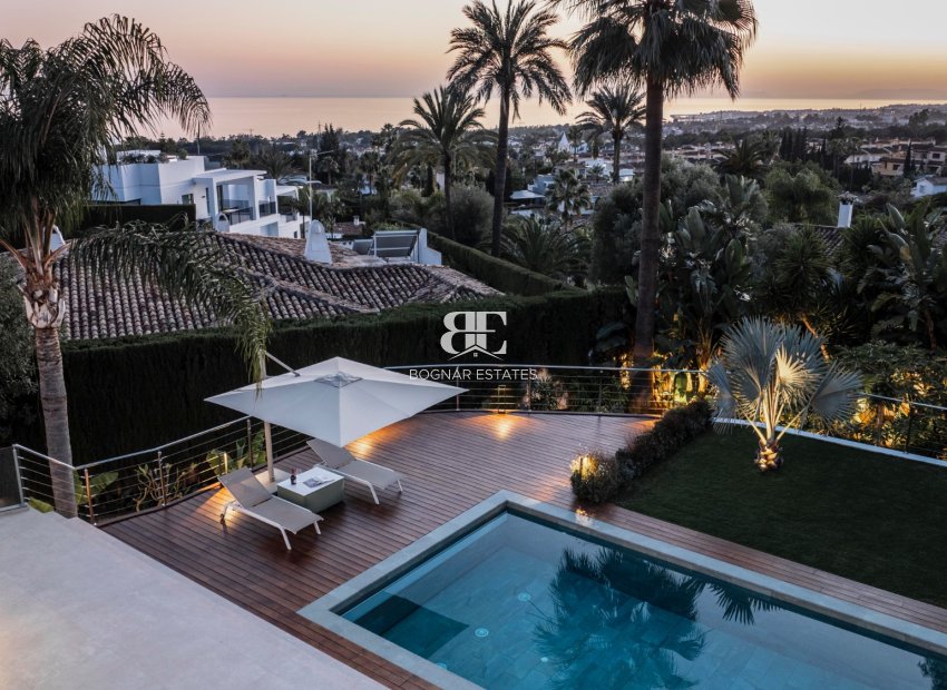 Resale - Villa -
Marbella - Nagueles