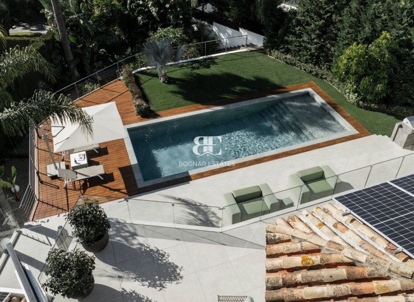 Resale - Villa -
Marbella - Nagueles