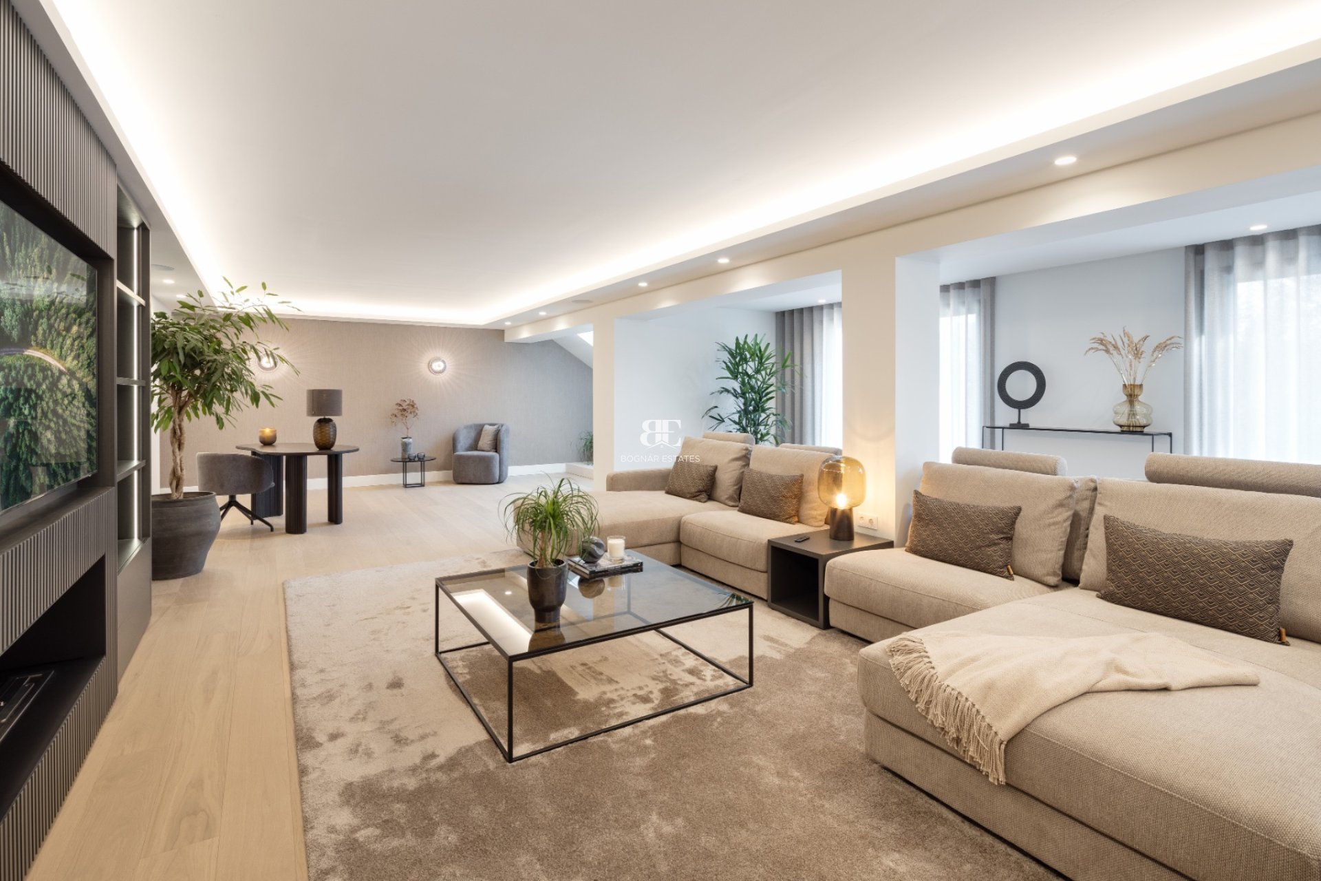 Resale - Villa -
Marbella - Nueva Andalucía