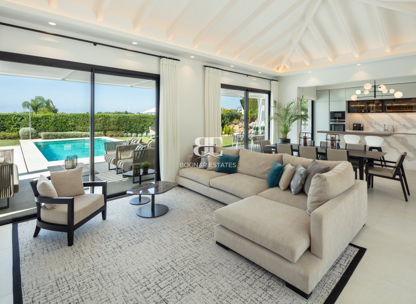 Resale - Villa -
Marbella - Nueva Andalucía