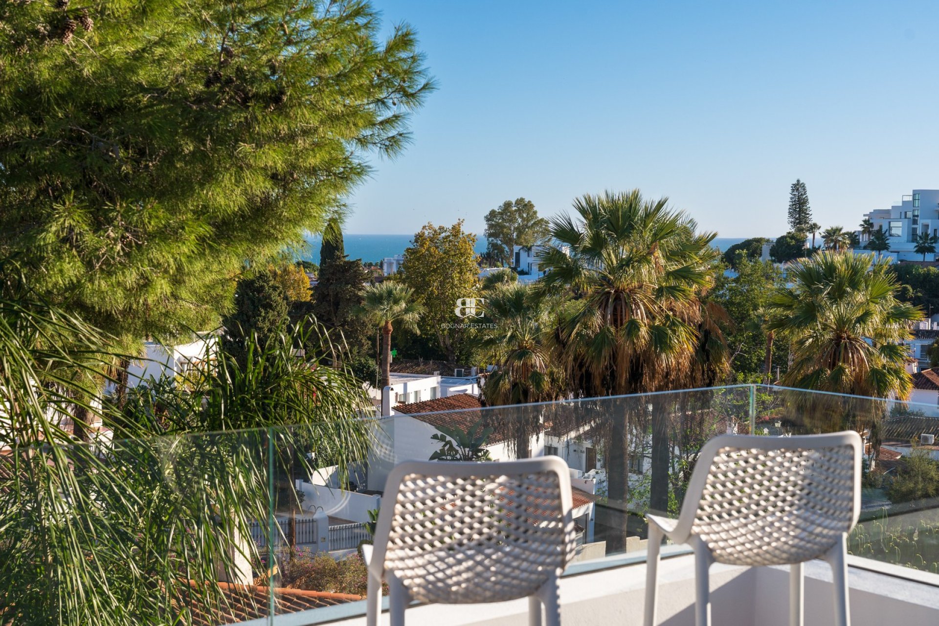 Resale - Villa -
Marbella - Nueva Andalucía