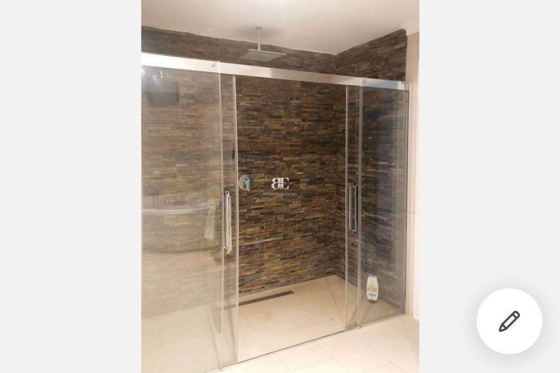 Resale - Villa -
Marbella - Nueva Andalucía
