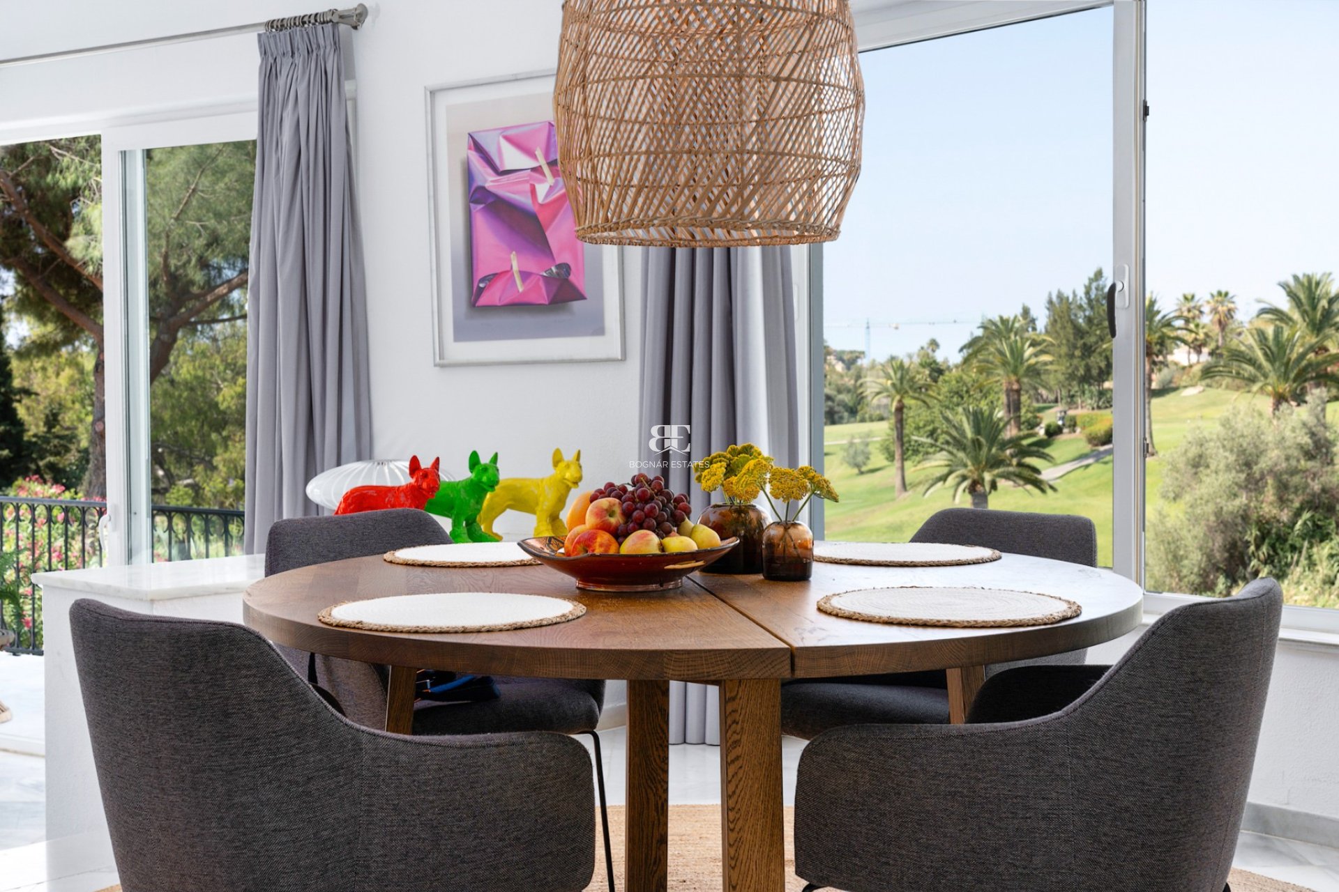 Resale - Villa -
Marbella - Nueva Andalucía