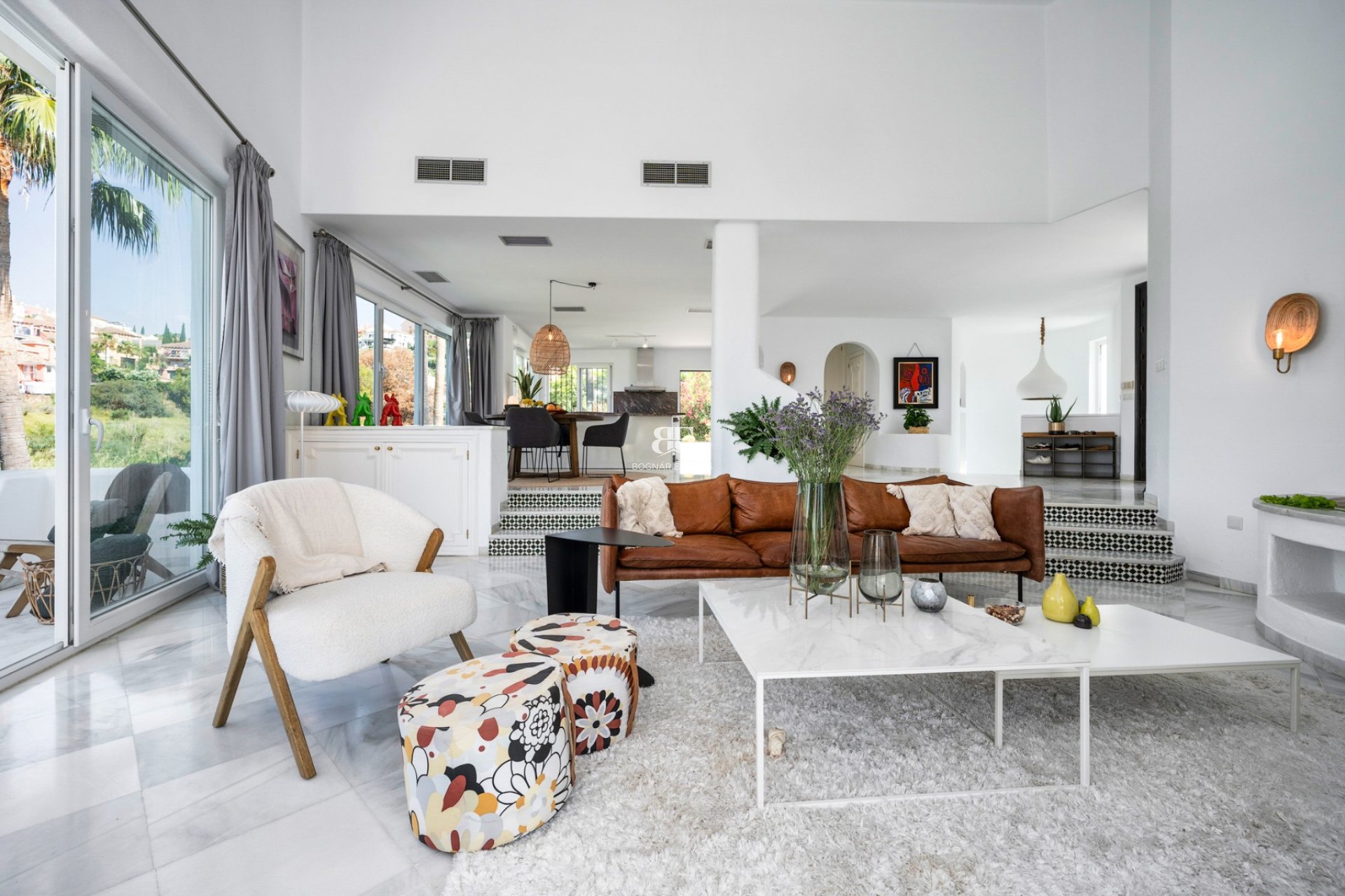 Resale - Villa -
Marbella - Nueva Andalucía