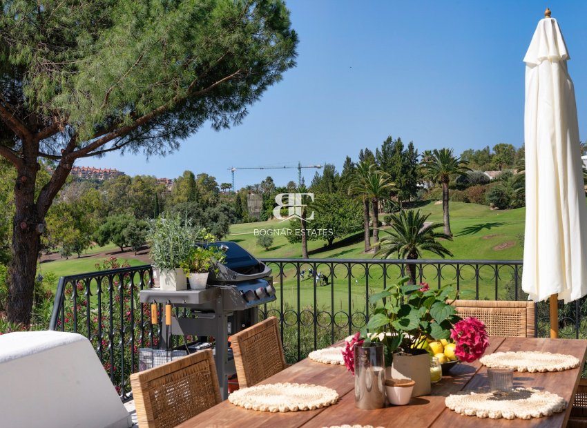 Resale - Villa -
Marbella - Nueva Andalucía