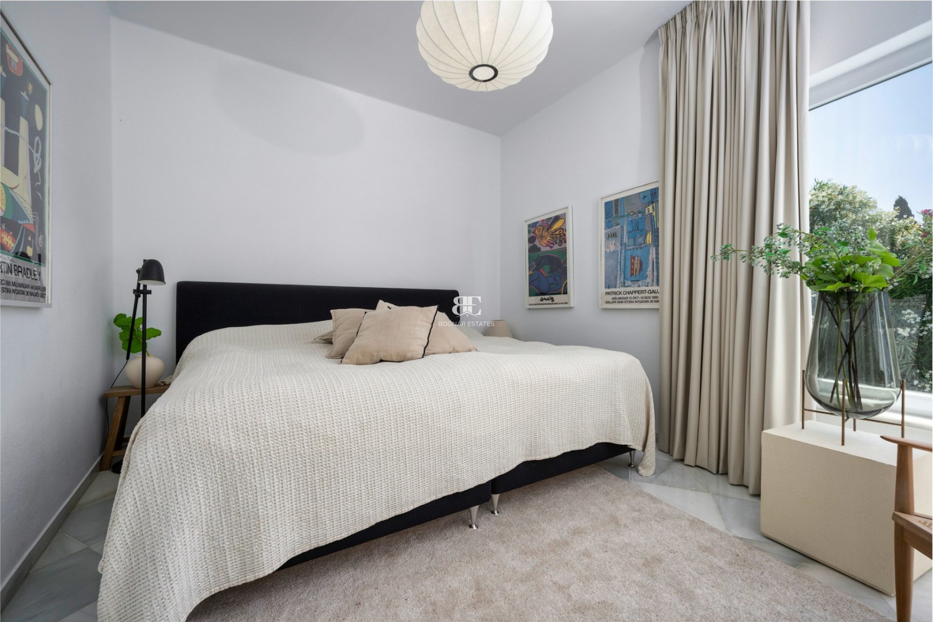 Resale - Villa -
Marbella - Nueva Andalucía
