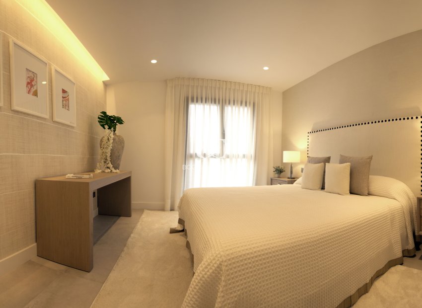 Resale - Villa -
Marbella - Nueva Andalucía