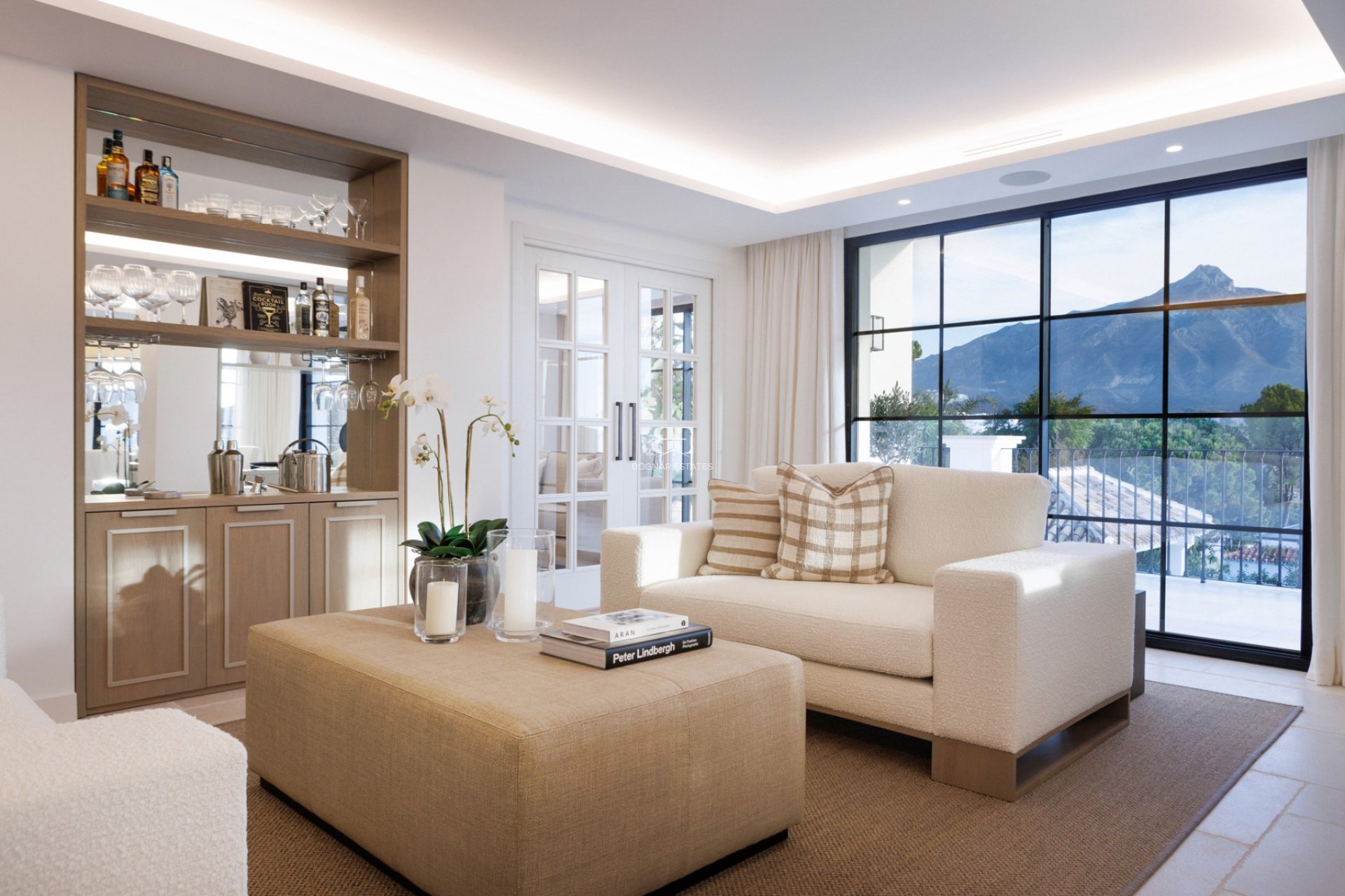 Resale - Villa -
Marbella - Nueva Andalucía