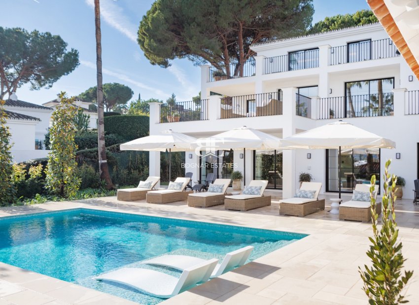 Resale - Villa -
Marbella - Nueva Andalucía